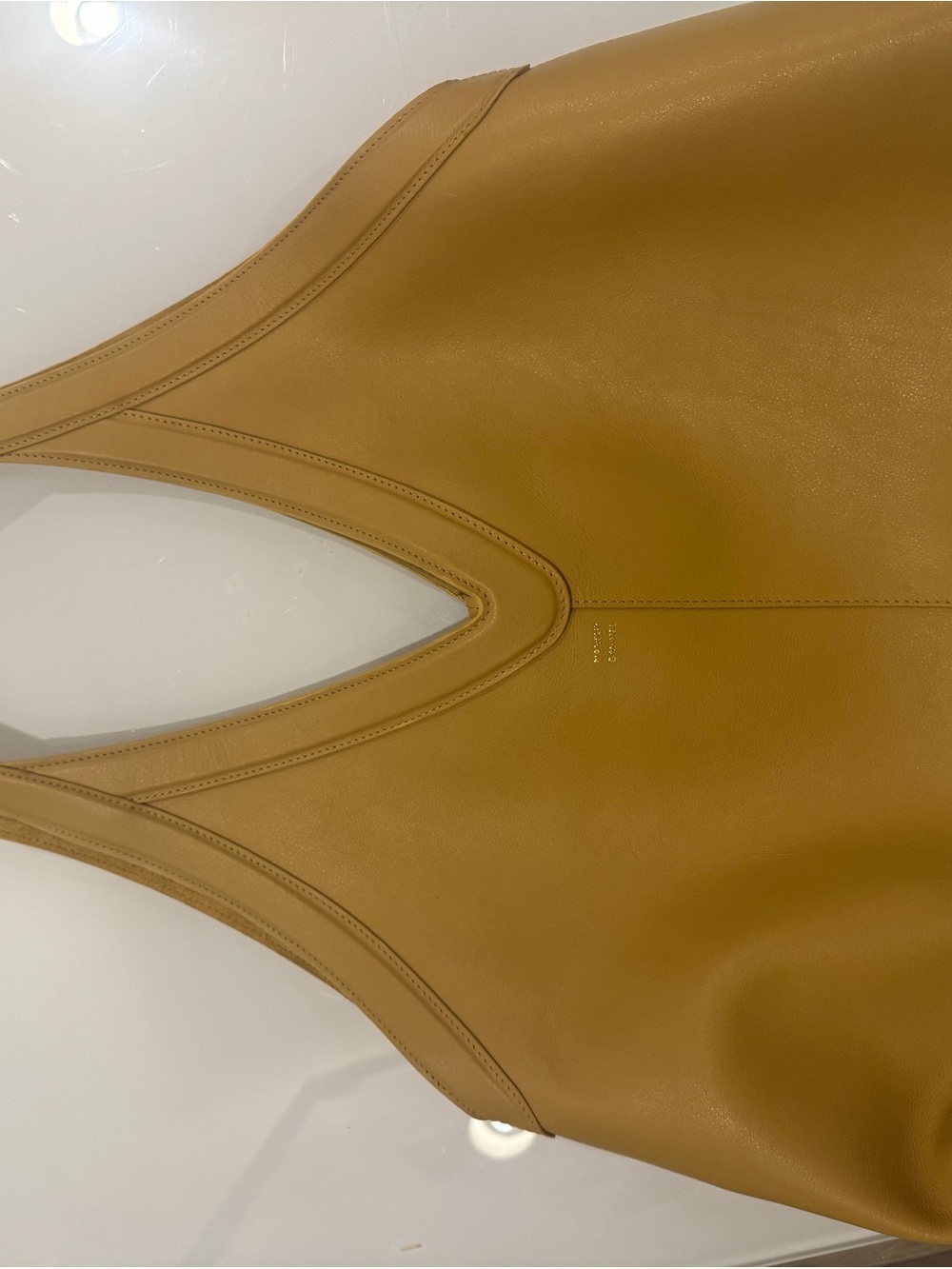 Mansur Gavriel Soft M Leather Bag - Picture 6 of 9